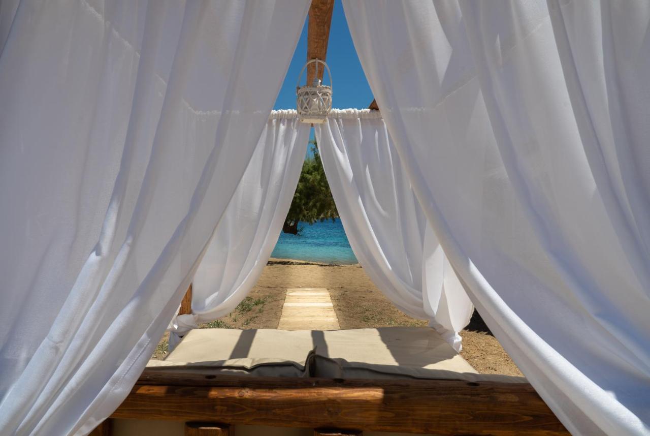 Alexandros By The - Serifos Penzion 2*